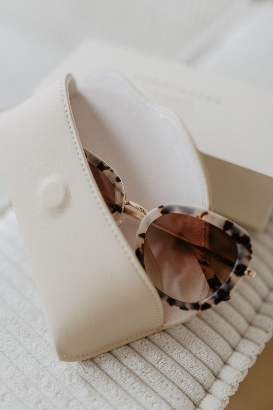 leevje Sonnenbrillen | Sunglasses Afterglow Fur Frauen